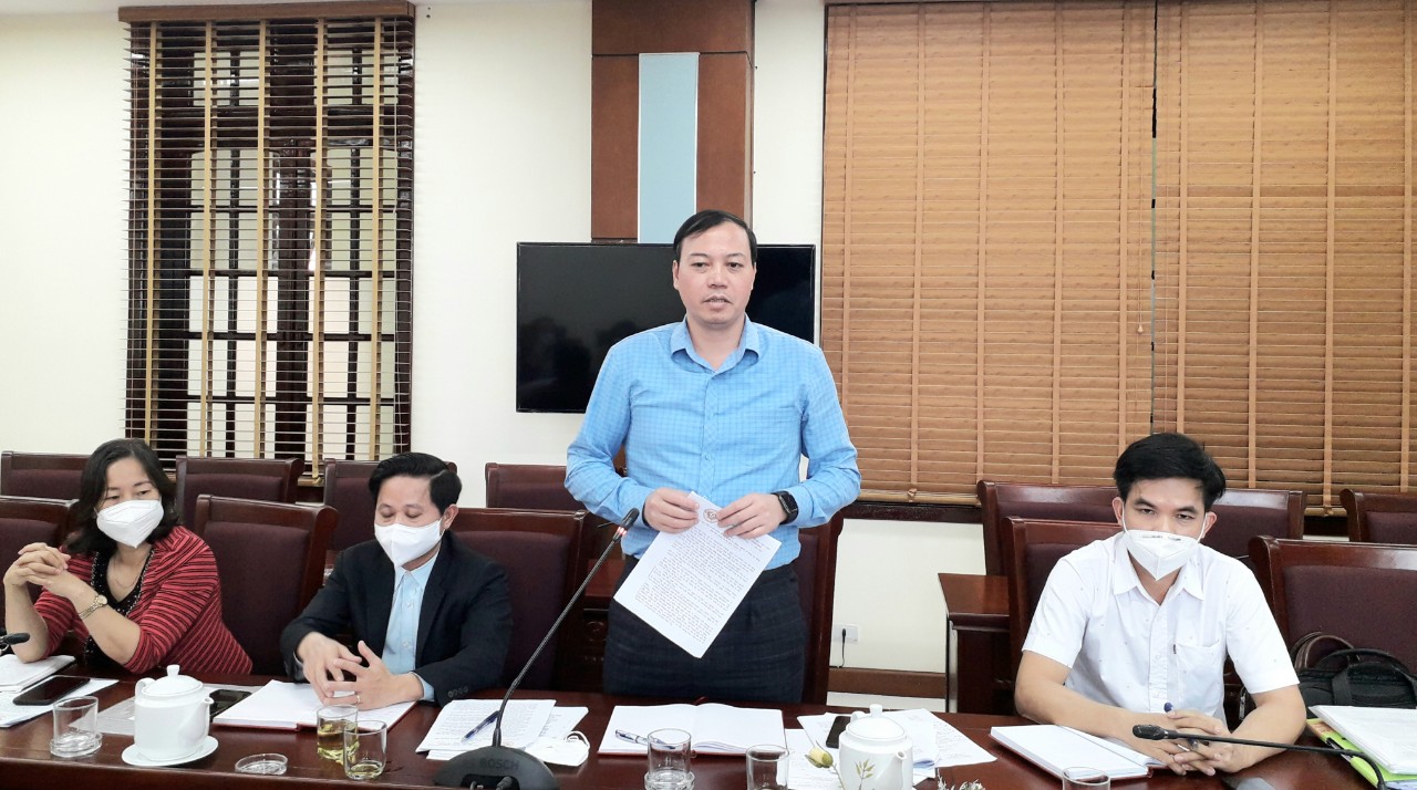 dong-chi-chu-duc-thai-truong-ban-van-hoa-xa-hoi-hdnd-tinh-phat-bieu-tai-buoi-lam-viec-2.jpg