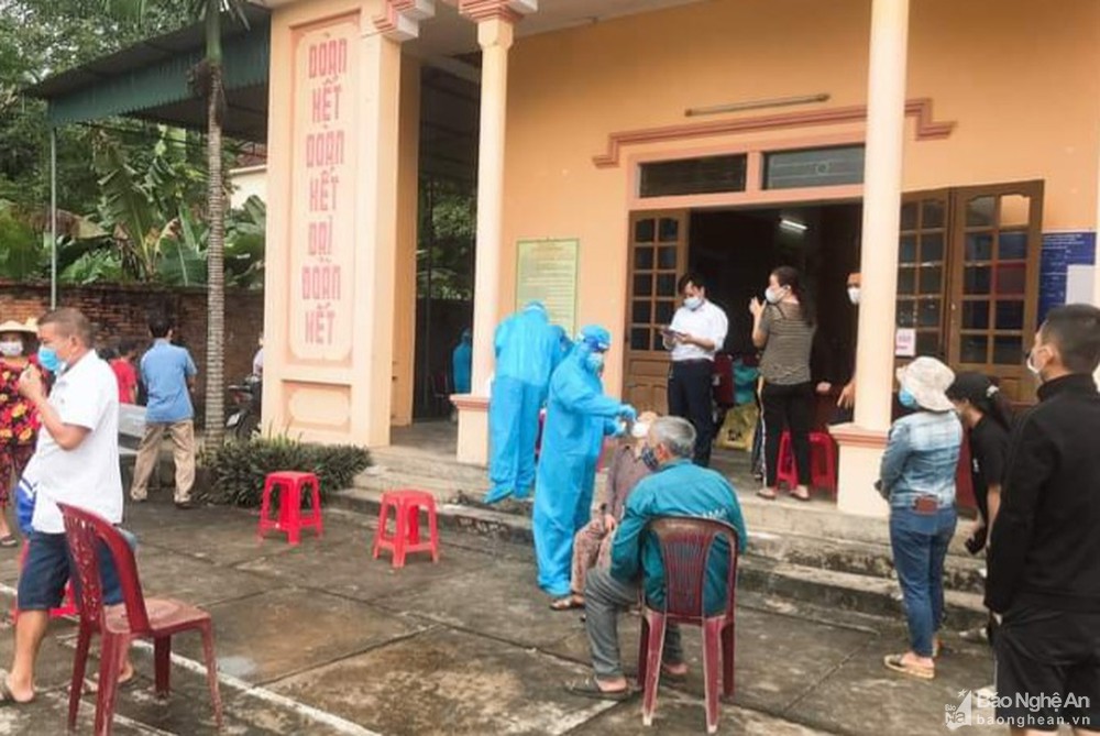 Tập trung khống chế, dập tắt 3 ổ dịch Covid