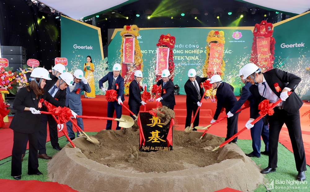 khoi_cong_du_an_nha_may_goertek_vao_kcn_wha_industrial_zon_16382488_22122021.jpg