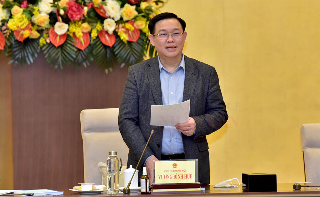 Chủ tịch Quốc hội Vương Đình Huệ chủ trì họp về chính sách đặc biệt, đặc cách, đặc thù phòng, chống dịch Covid-19