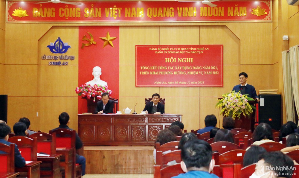 bna_dong_chi_chu_ba_long_phat_bieu_chi_dao_tai_hoi_nghi_anh__mh1583599_30122021.jpg
