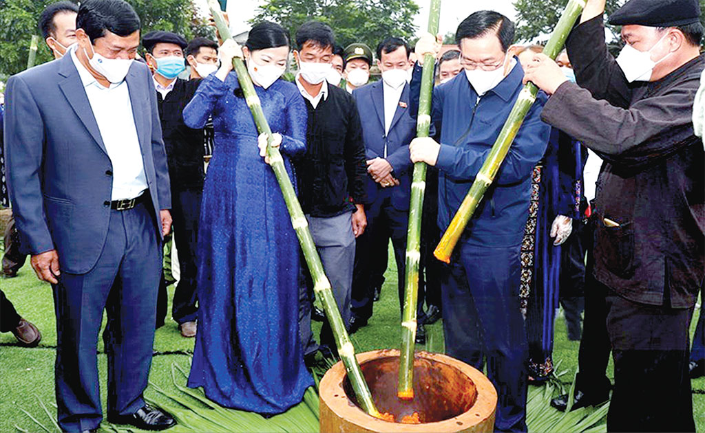 20220101060227van-dung-tu-tuong-a2.jpg