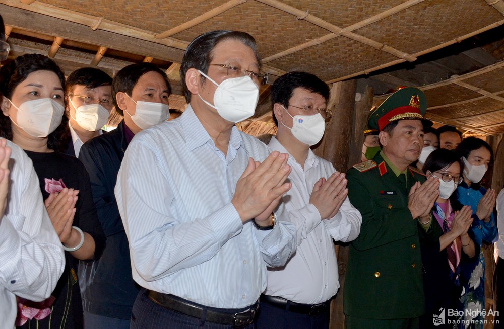 bna_bay_toanh_thanh_chung820787_2412022.jpg