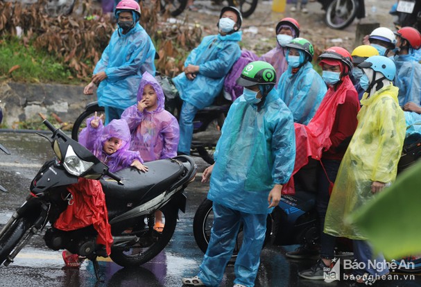 lao_dong_hoi_huong_1646310_412022.jpg