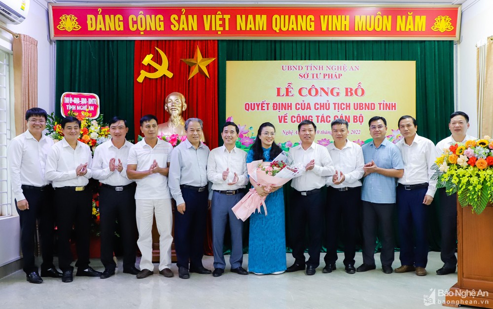 bna-ban-thuong-vu-huyen-uy-nghia-dan-4881.jpg