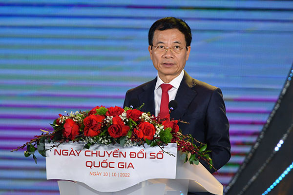 nguyen-manh-hung-452.jpg