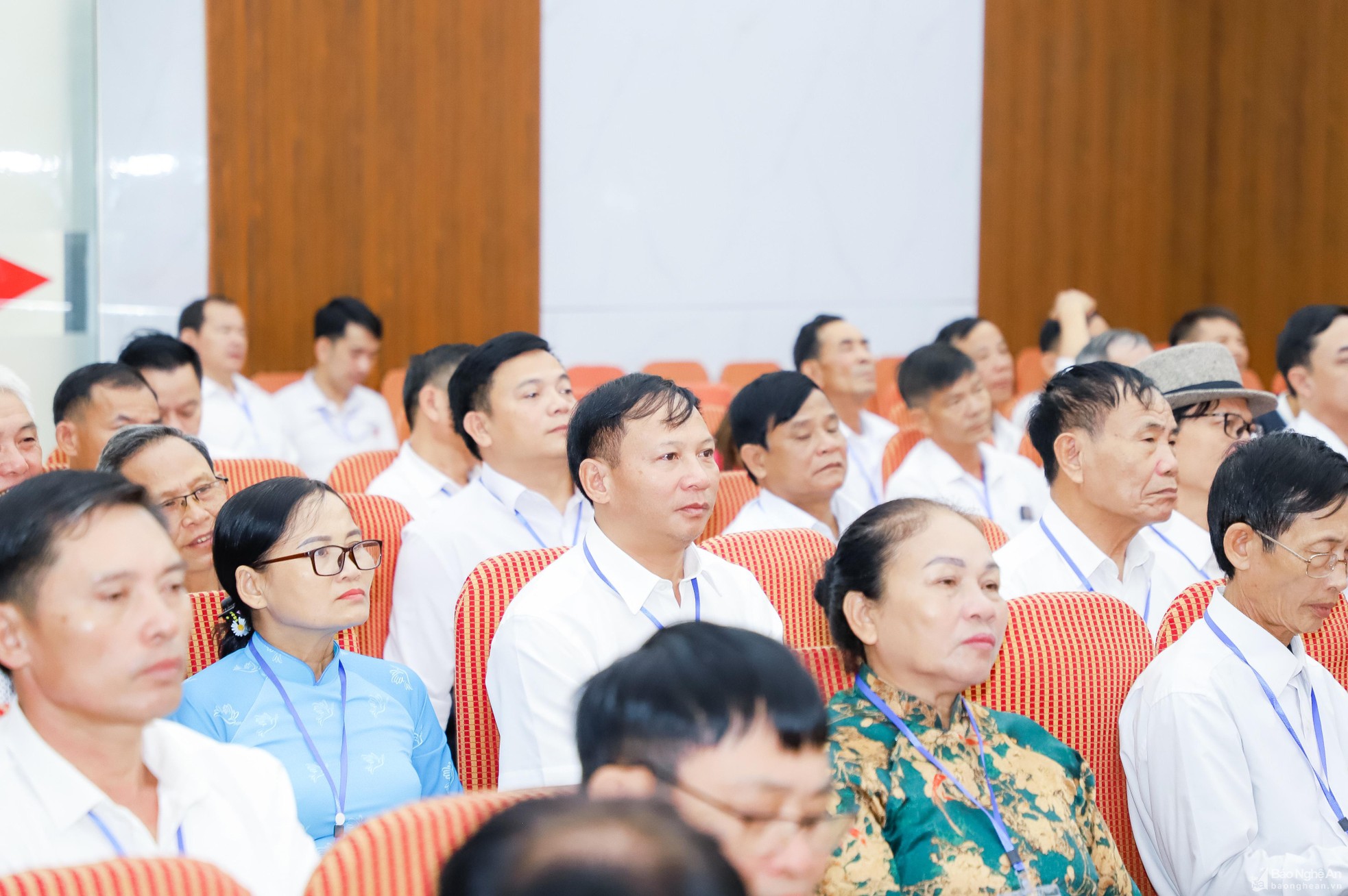 bna-cac-dai-bieu-tham-du-dai-hoi-5-7395.jpg