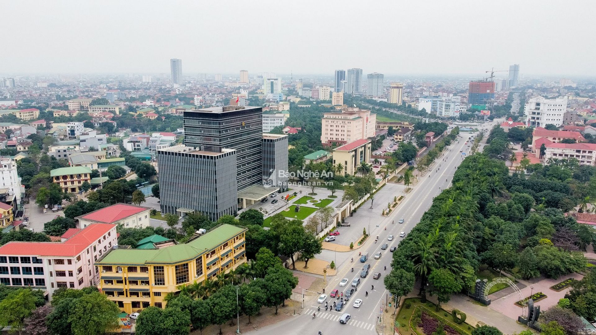 Thanh-pho-VInh-Thanh-Cuong.jpg
