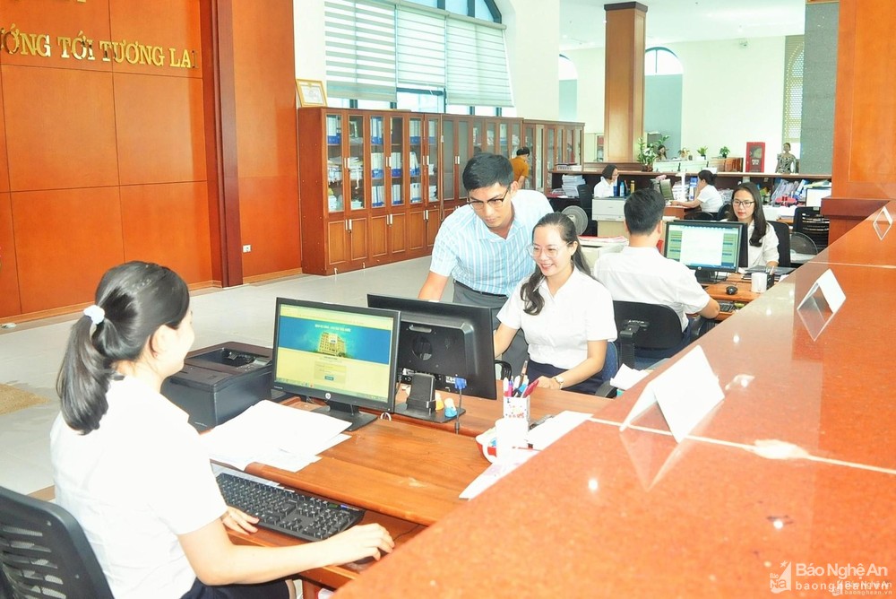 bna-anh-trang-1-kho-bac-nha-nuoc-nghe-an-thuc-hien-dich-vu-cong-truc-tuyenanhrh-hv-8183-5518.jpg
