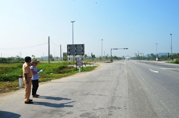 Cử tri huyện Hưng Nguyên phản ánh nhiều về hệ thống giao thông, thủy lợi