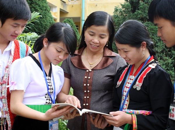 Cử tri kiến nghị quan tâm, đào tạo, sử dụng cán bộ dân tộc thiểu số ít người trên địa bàn huyện Quế Phong