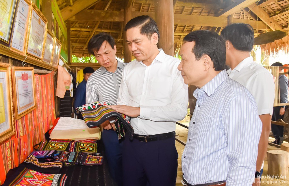 bna-a-hieu-1-anh-thanh-le-9924.jpg