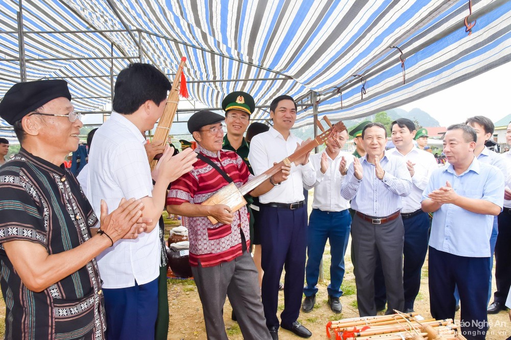 bna-nghe-anh-thanh-le-1207.jpg