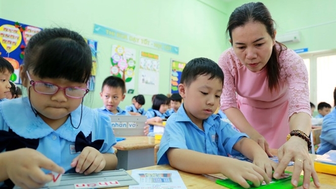 Gỡ nút thắt thiếu - thừa giáo viên