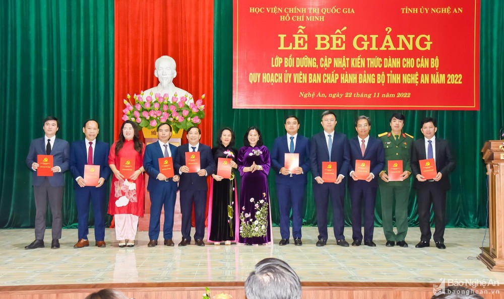 bna-chi-chung-trao-anh-thanh-le-2642.jpg