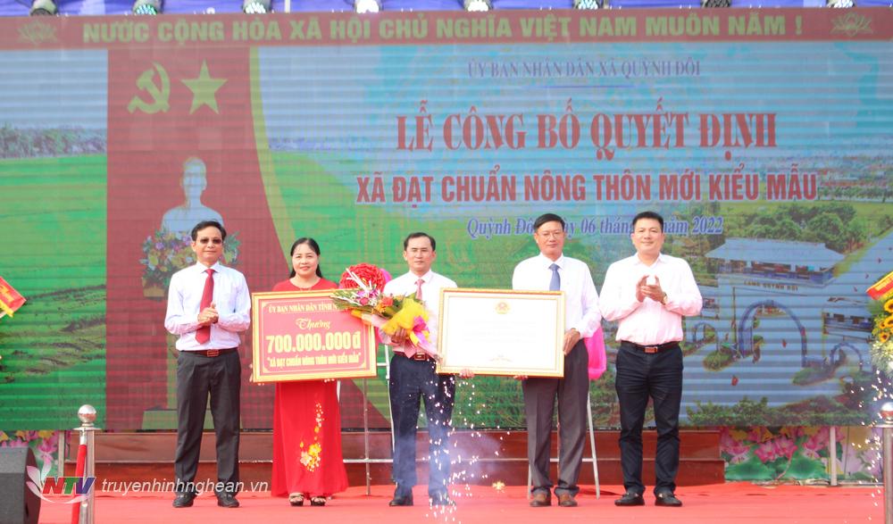 Quỳnh Đôi - Quỳnh Lưu đón bằng công nhận xã đạt chuẩn NTM kiểu mẫu