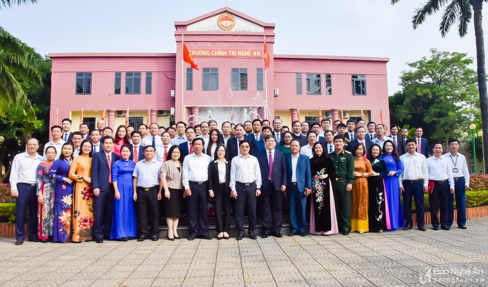 bna-ky-niem-2-anh-thanh-le-1156.jpg