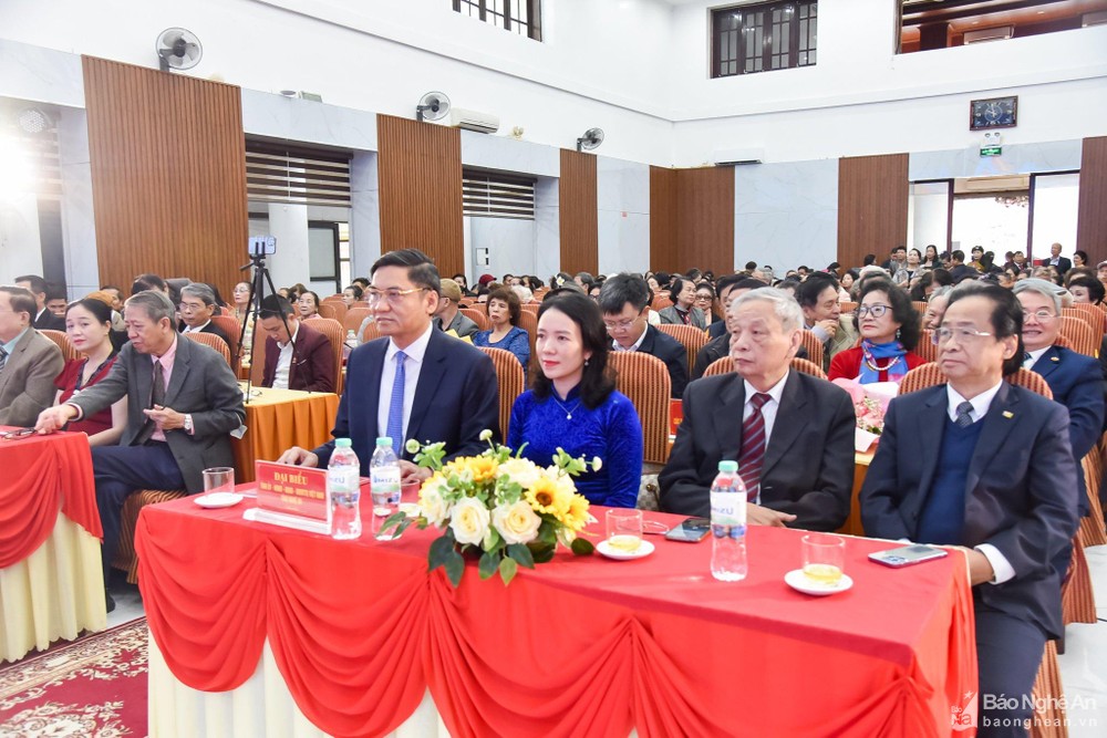 bna-dai-bieu-anh-thanh-le-264.jpg