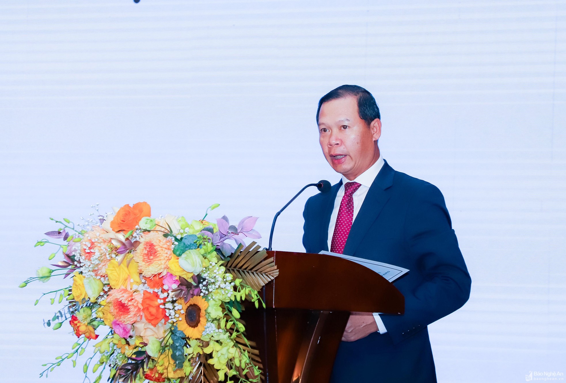 bna-thu-truong-lao-6565.jpg