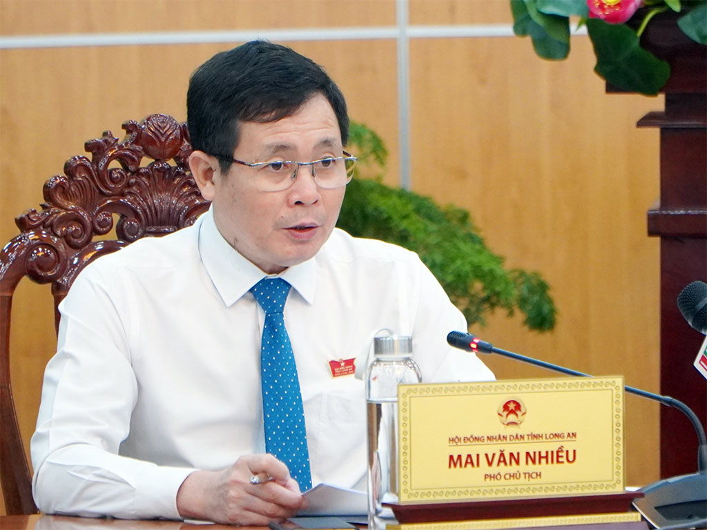 20220122121240van-nhieu.jpg