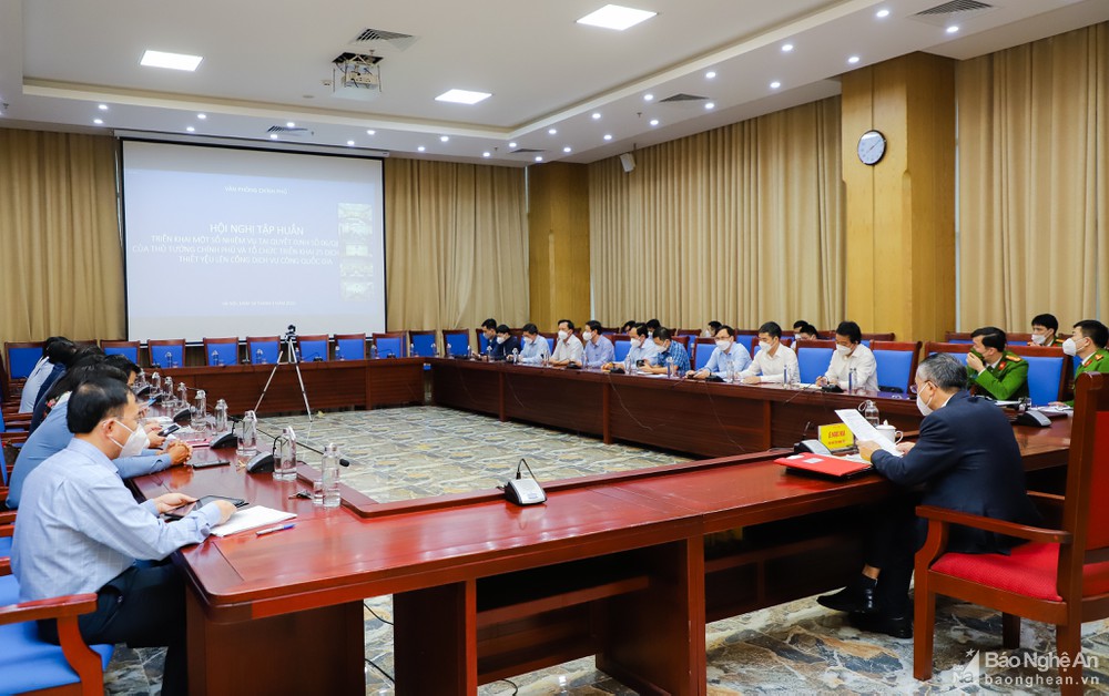 Đẩy nhanh tiến độ triển khai 25 dịch vụ công thiết yếu lên Cổng dịch vụ công Quốc gia