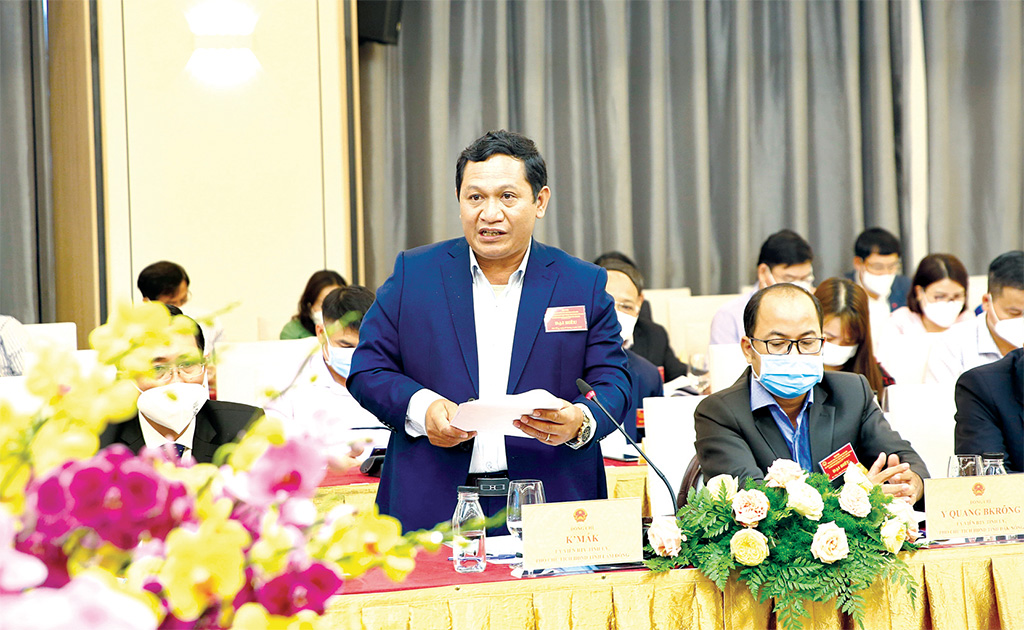 Linh hoạt, kịp thời giải quyết các công việc cấp bách phát sinh