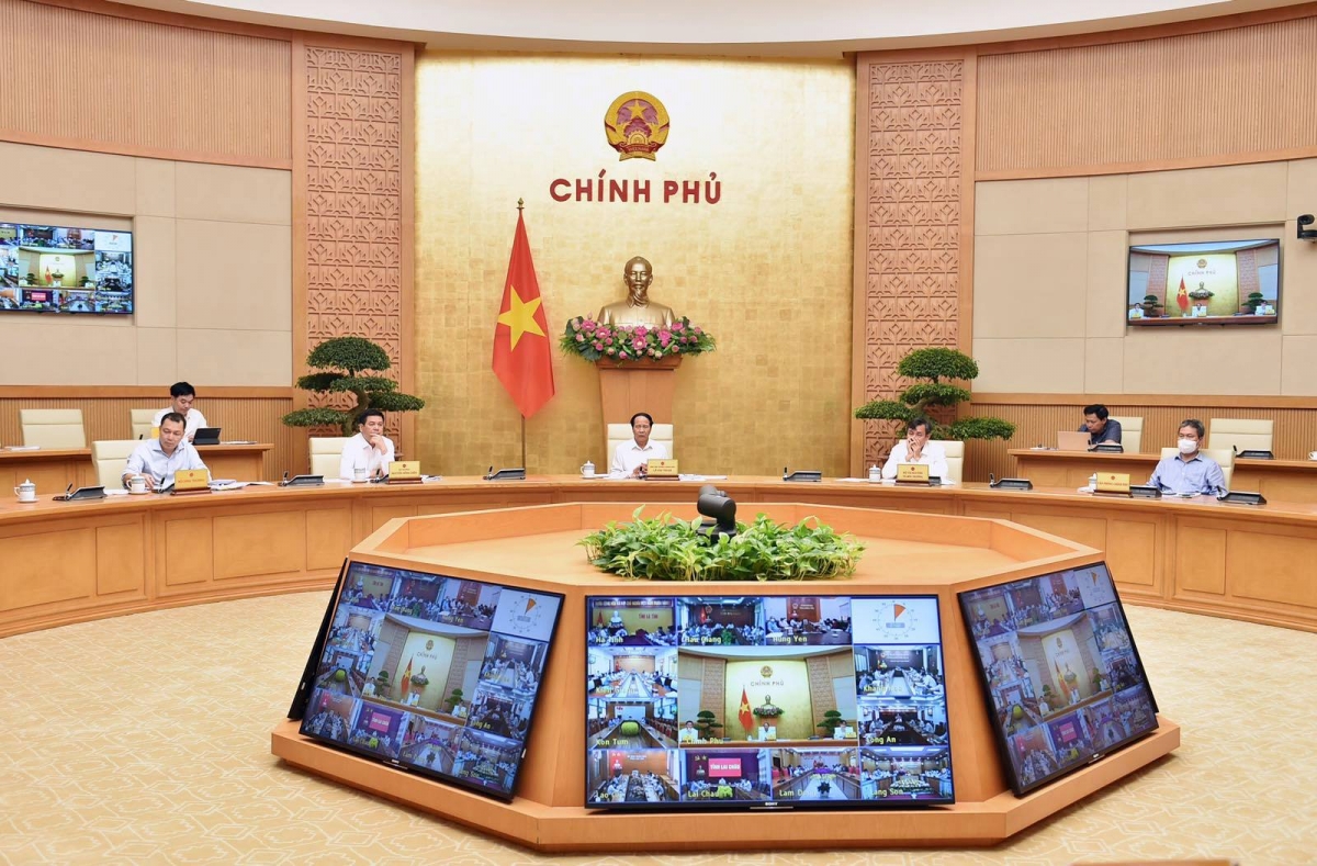 18-04_pho_thu_tuong_le_van_thanh_hop_ve_quy_hoach_dien_viii.jpg