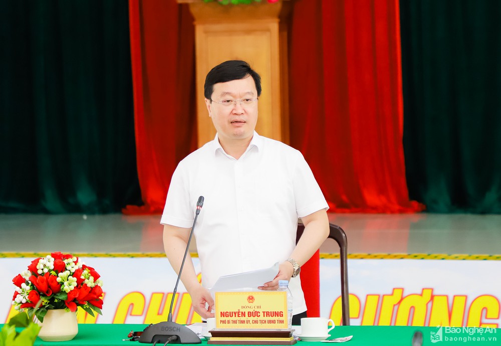 Đoàn kết, phát huy tối đa nội lực, đưa Tân Kỳ ngày càng phát triển