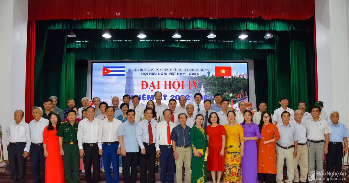 Bầu 17 ủy viên Ban Chấp hành Hội Hữu nghị Việt Nam - Cuba tỉnh Nghệ An nhiệm kỳ 2022 - 2027