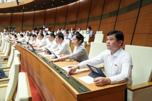 Quốc hội sẽ xem xét báo cáo giám sát chuyên đề về việc huy động, quản lý và sử dụng các nguồn lực phục vụ công tác phòng, chống dịch Covid -19