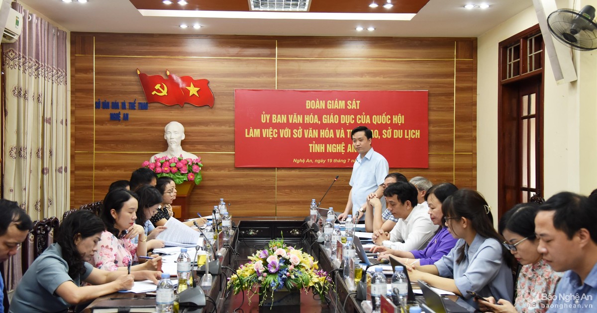 Ủy ban Văn hóa, Giáo dục của Quốc hội giám sát tại các sở, ngành ở Nghệ An
