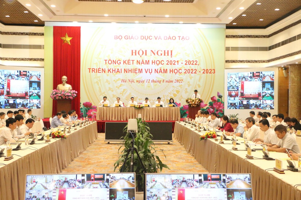 hoi-nghi-7564-4869.jpg