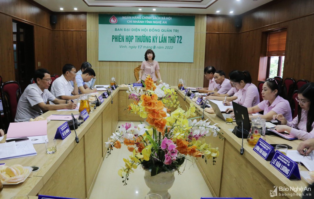 bna-0-8691.jpg
