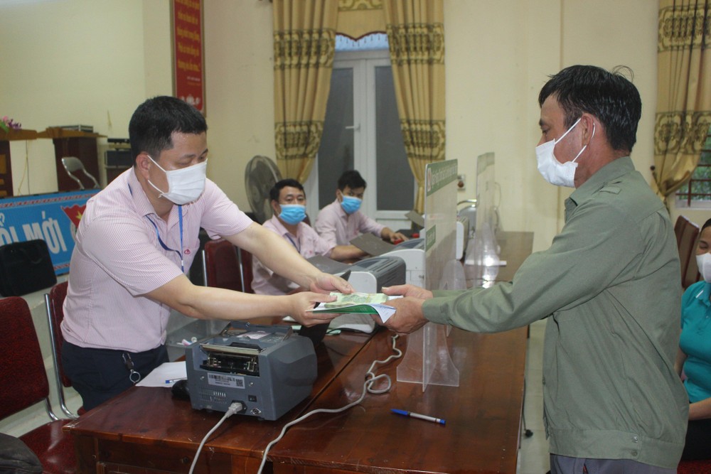 bnachinh-ong-thai-van-chin-o-xom-3-xa-ly-thanh-yen-thanh-vay-von-hssv-cho-con-trai-theo-hoc-dai-hoc-4162.jpg