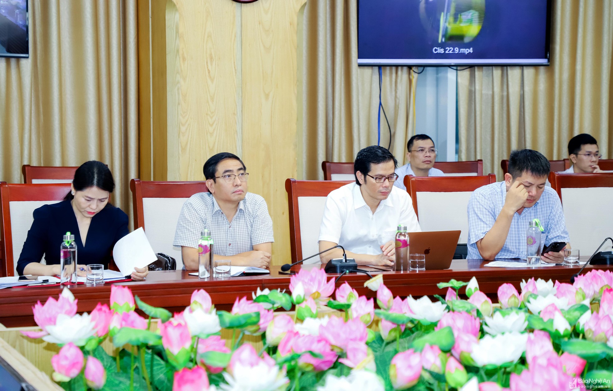bna-lanh-dao-cac-so-ban-nganh-tham-du-dien-dan-683.jpg