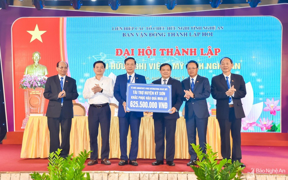 bna-tang-ho-tro-ky-son-anh-thanh-le-5120.jpg