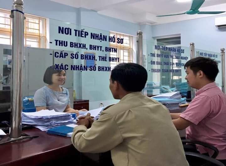 hinh-minh-hoa-bo-phan-tiep-nhan-ho-so-giai-quyet-cac-che-do-ve-bhxh.jpg