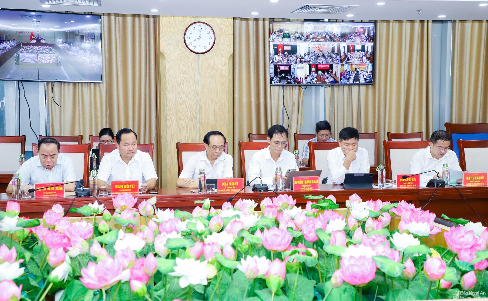 bna-1-bna-lanh-dao-cac-so-ban-nganh-tham-du-phien-hop-7222.jpg