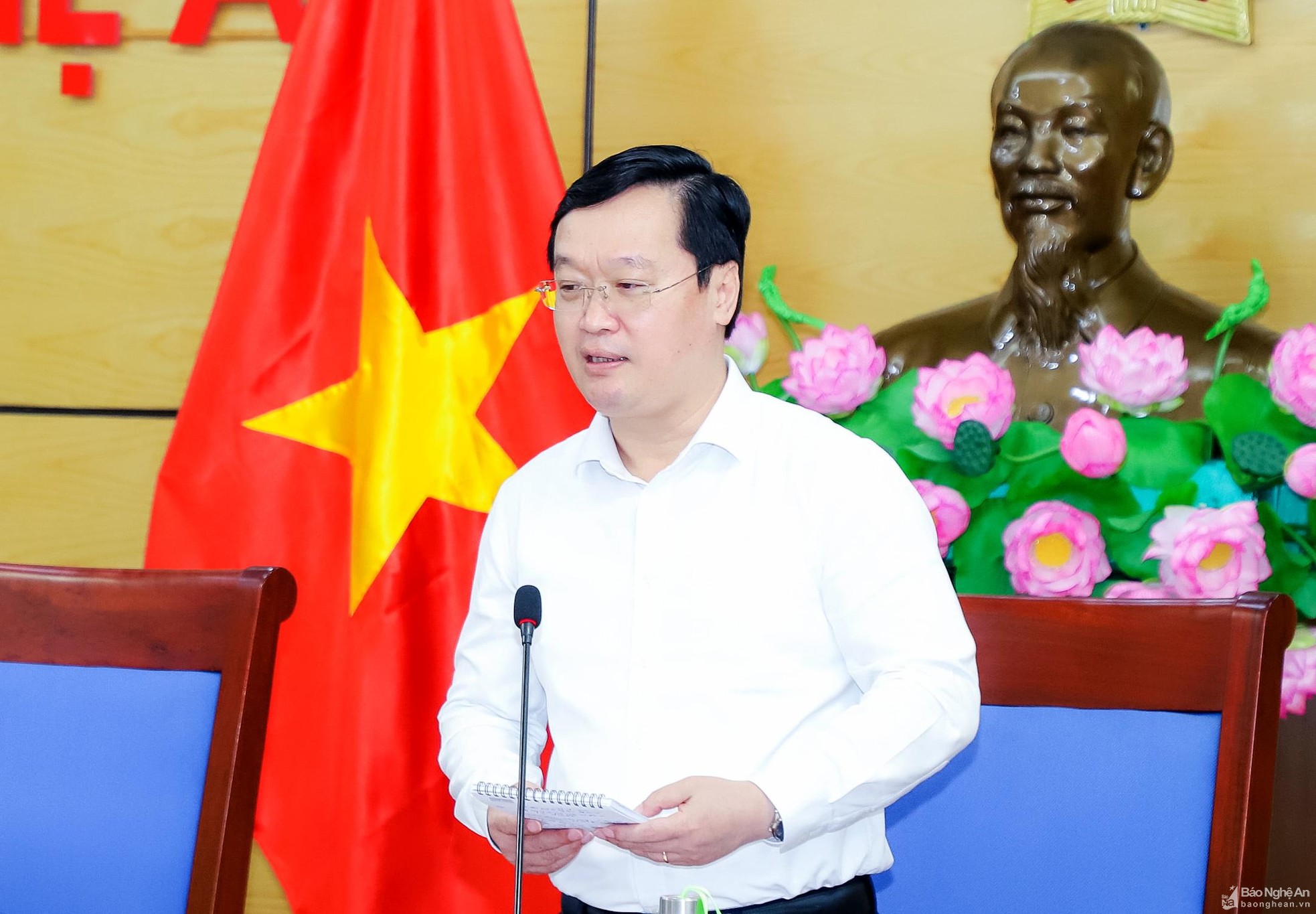 bna-bna-chu-tich-ubnd-tinh-nguyen-duc-trung-ket-luan-tai-phien-hop-8277--n1.jpg