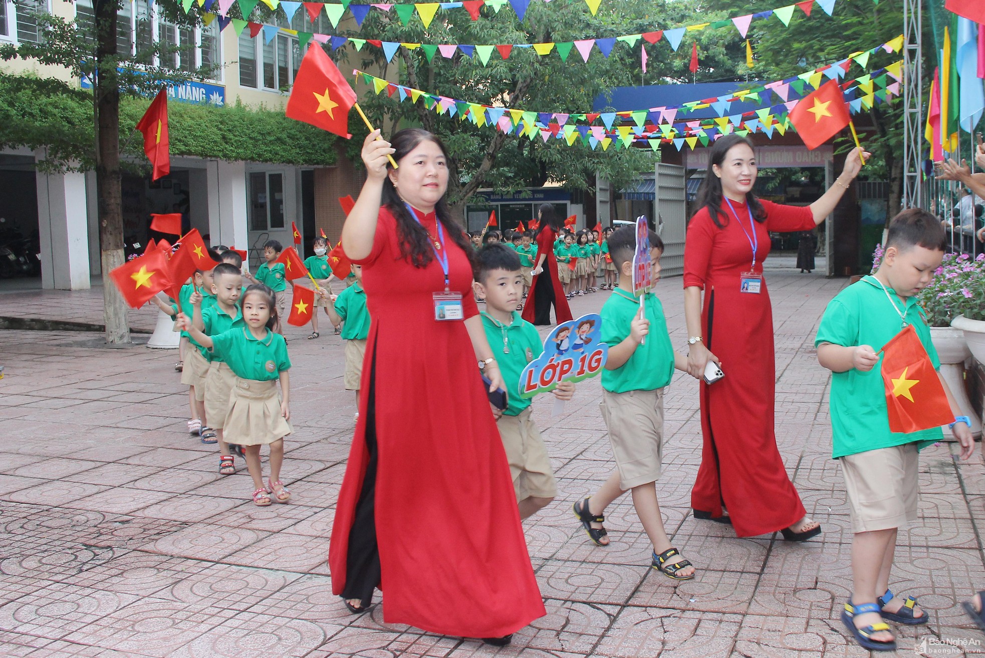 bna--mai-hoa-13-5935.jpg