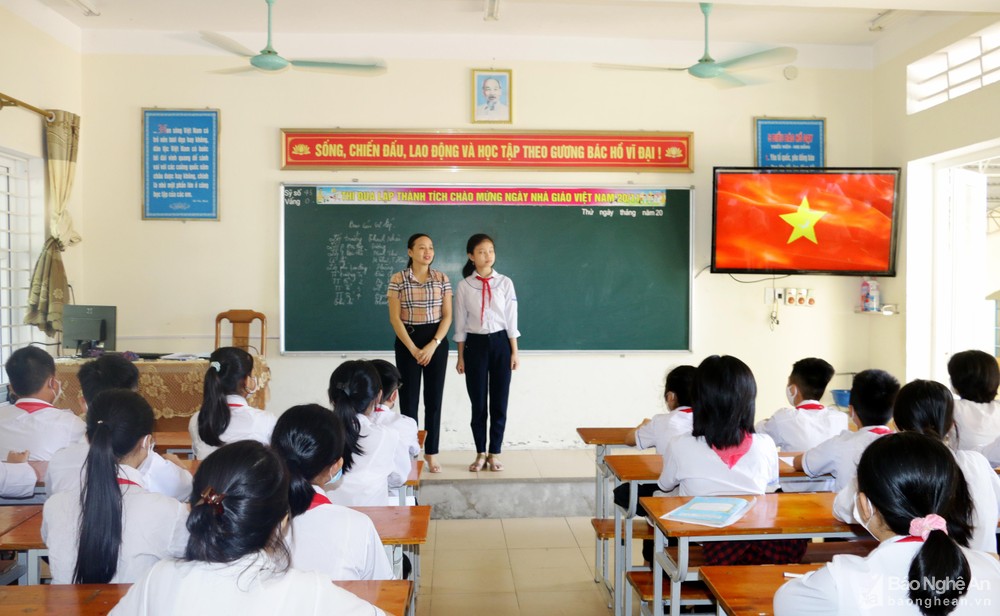 bna-gio-hoc-cua-co-va-tro-truong-thcs-hung-hoa-tp-vinh-anh-my-ha-8063.jpg