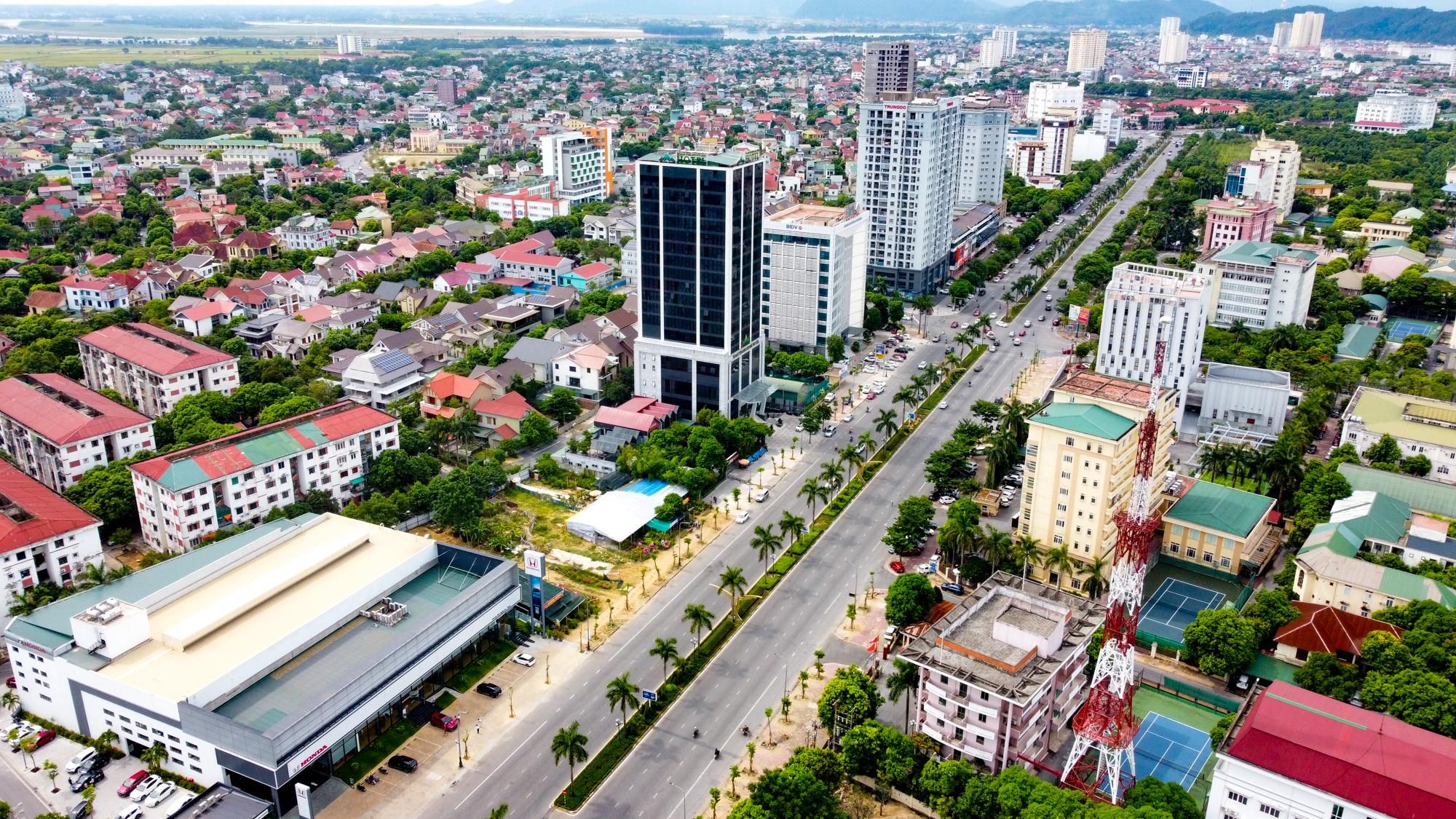 tp-vinh-dang-ngay-cang-phat-trien-anh-ctv.jpg