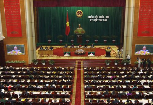 t2-quoc-hoi.jpg