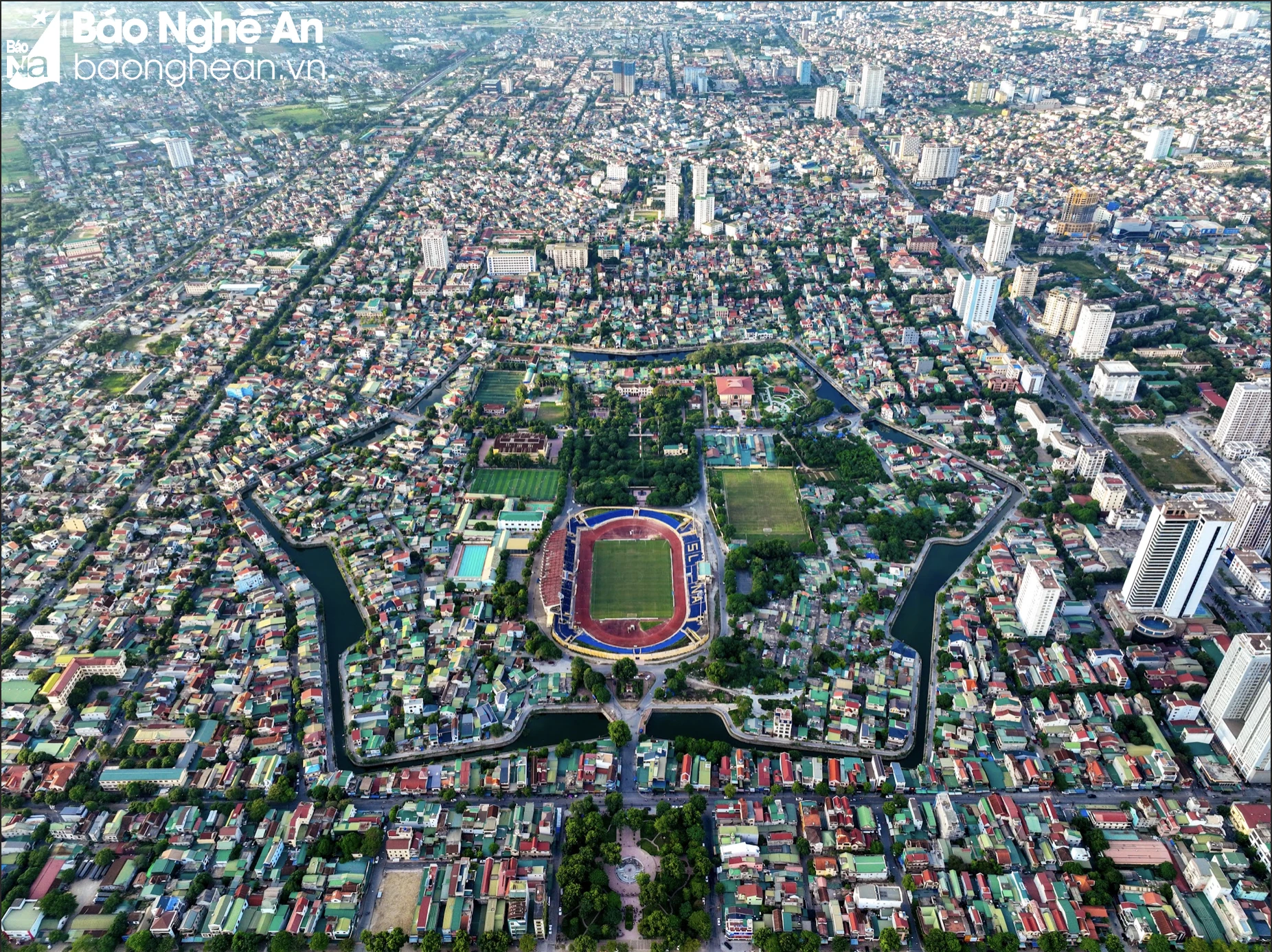 bna-vinhsach-nguyen-6817.png.webp