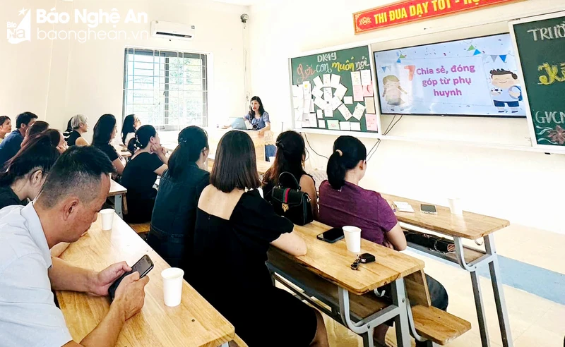 bna-cac-khoan-thu-dau-nam-hoc-phai-duoc-cong-khai-trong-toan-phu-huynh-anh-pv-8932.jpeg.webp