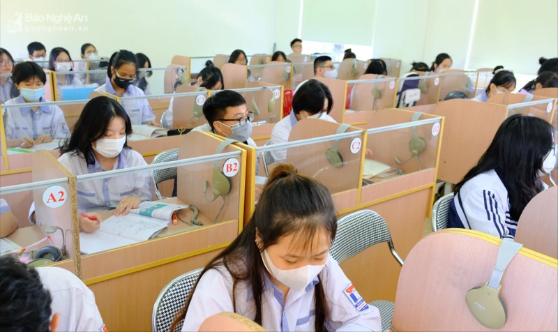 dscf7889-318.jpg.webp