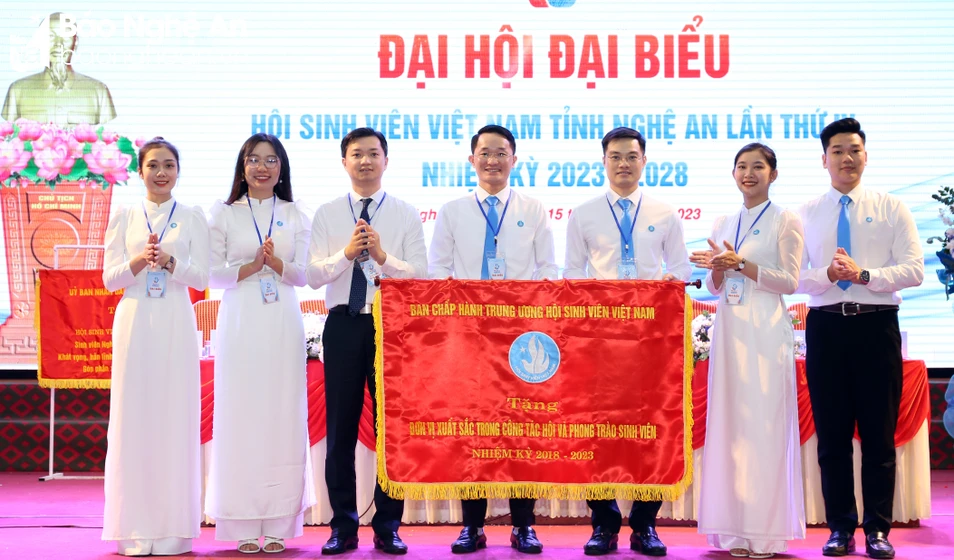 bna-anh-8-dai-hoi-sinh-vien-phien-trong-the-6205.jpg.webp