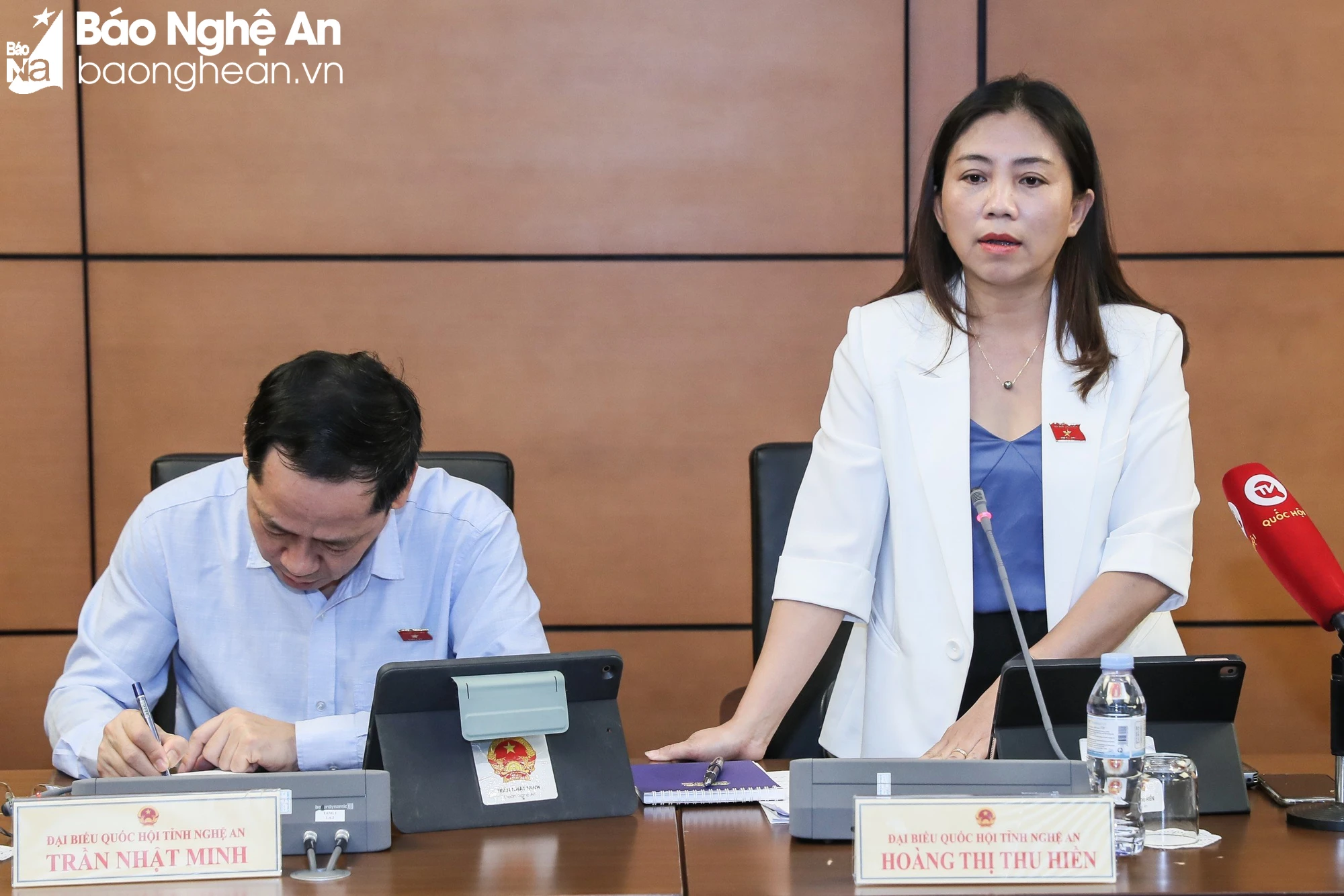 bna-z4823088240656-eb5016060d2aac9a72f81e9e35e50eeb-3277.jpg.webp