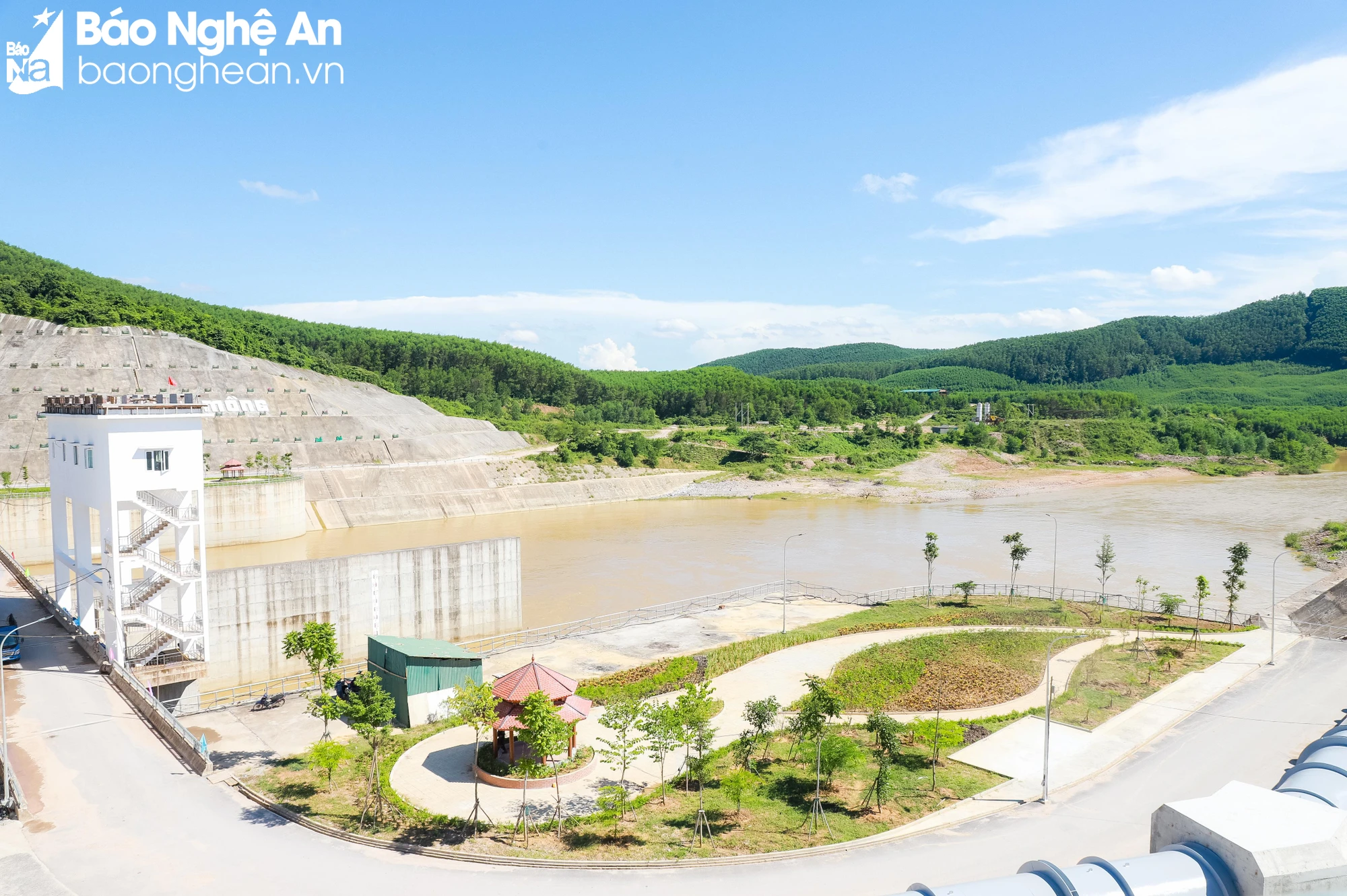 bna-quang-canh-du-an-ho-chua-nuoc-ban-mong-ngay-anh-chup-ngay-2372022-anh-thanh-duy-9801.jpg.webp