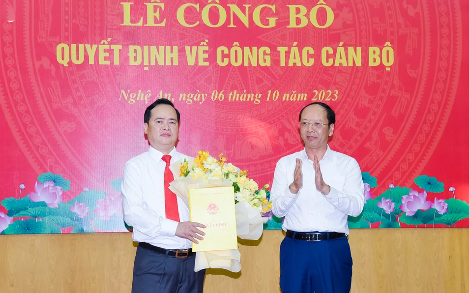 Công bố Quyết định điều động, bổ nhiệm Giám đốc Trung tâm Xúc tiến đầu tư, thương mại và du lịch tỉnh Nghệ An